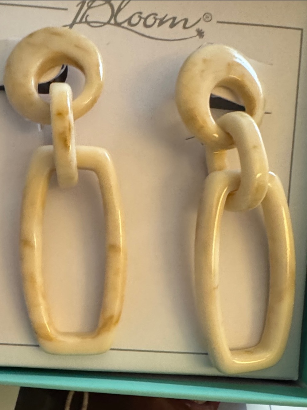 bloom Cream Marbled Resin Link Drop Earrings Women’s Trendy Fashion Jewelry